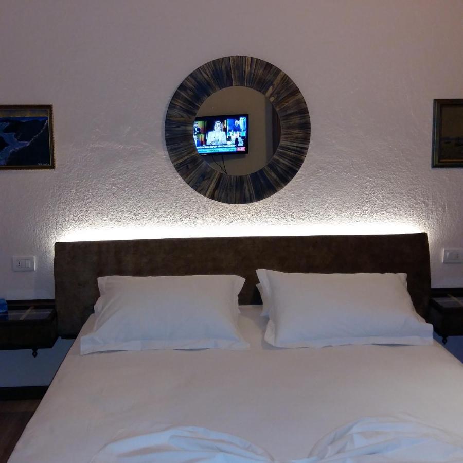 Drini Hotel Rrashbull Екстер'єр фото